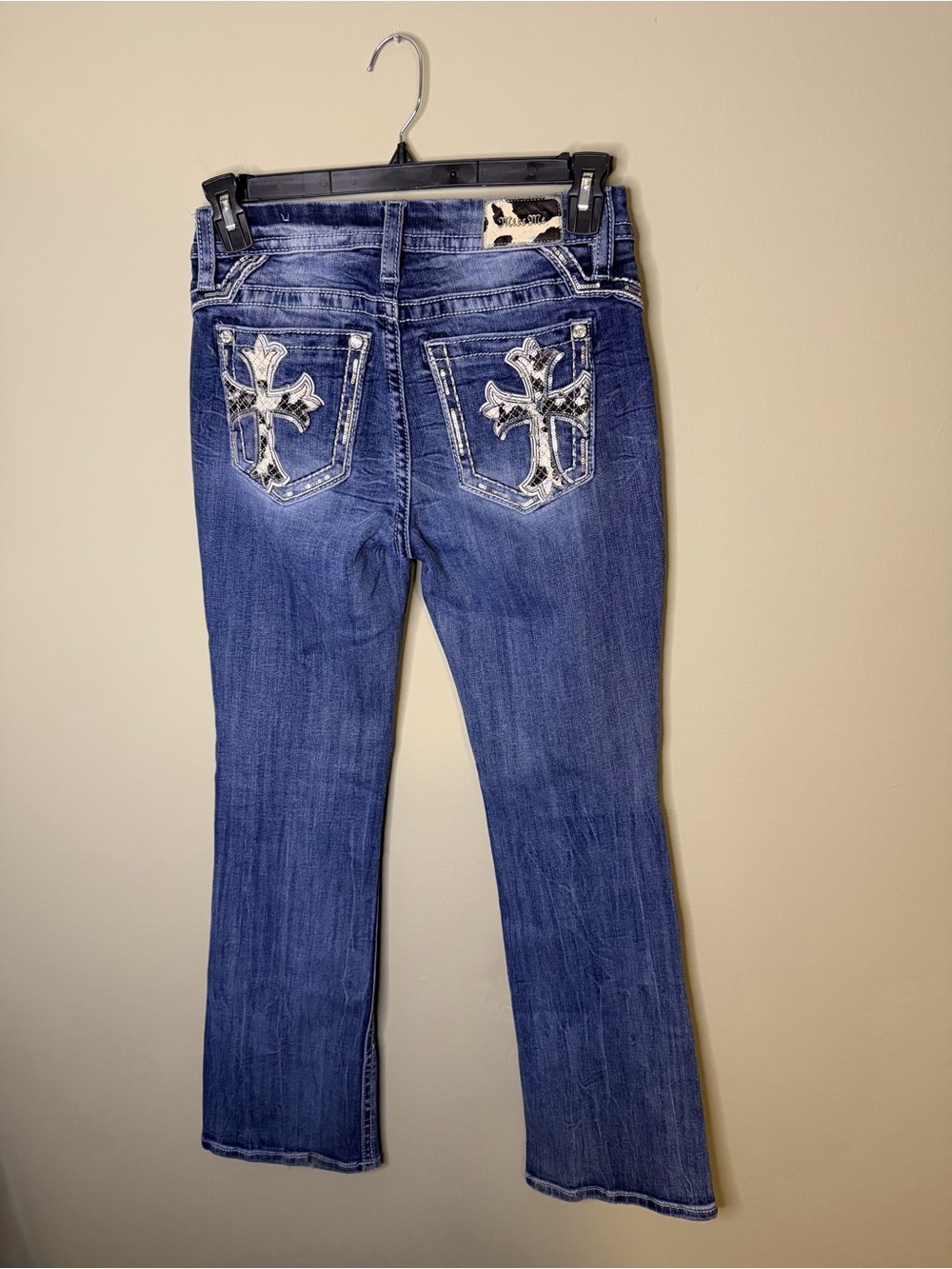 Gorgeous Miss Me Curvy Boot Jeans Cowhide Cross Embellished Pockets 32” Inseam